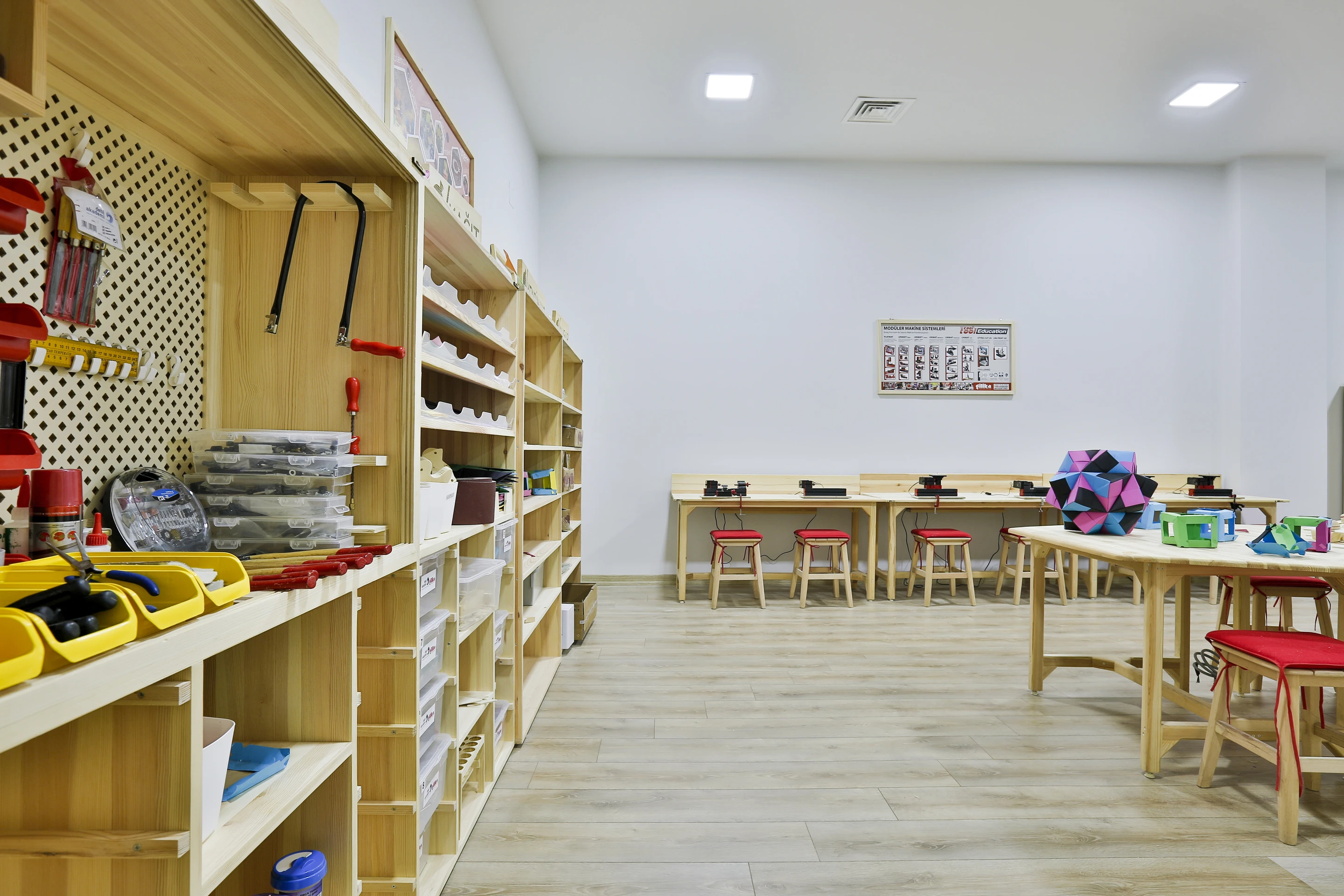 Ahşap Tasarım Atölyesi